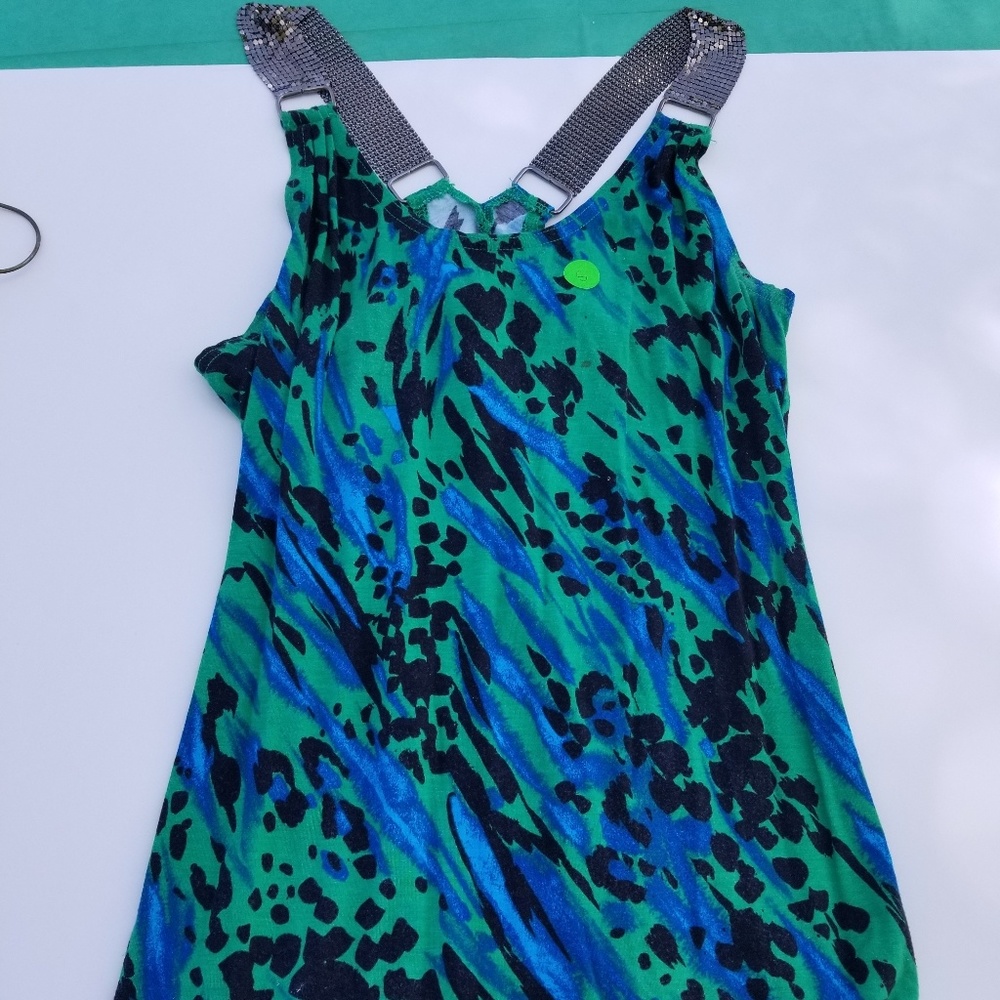 Blue and green tank